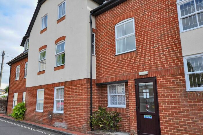 1 Bedroom Property To Rent In Redcotts Lane, Wimborne, BH21