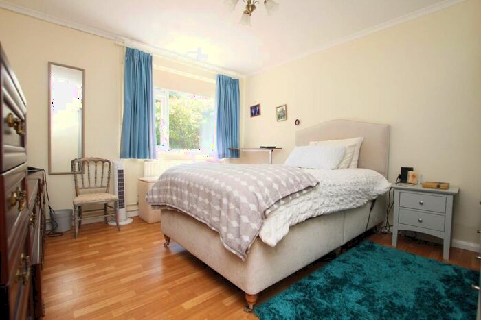 3 Bedroom Detached Bungalow For Sale In Eridge Road, Eastbourne, BN21