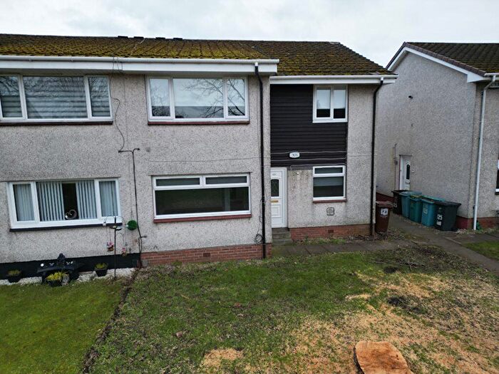 2 Bedroom Flat To Rent In Earlston Crescent, Carnbroe, ML5