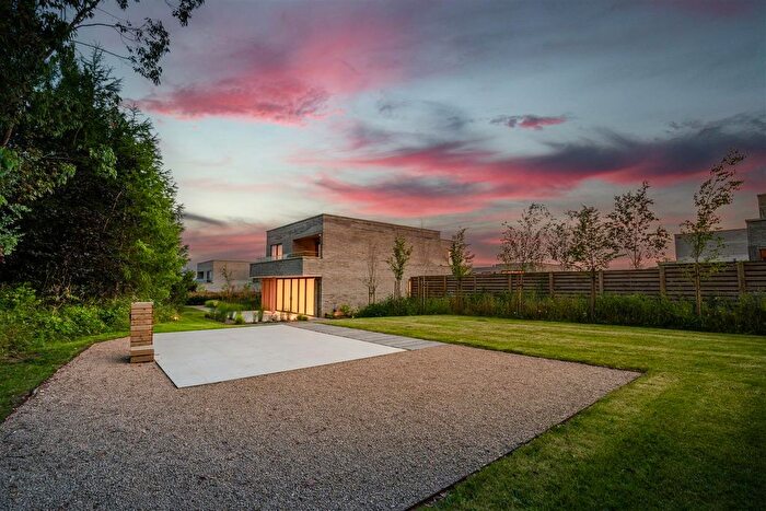 5 Bedroom Detached House To Rent In Hill Brow, Hove, BN3