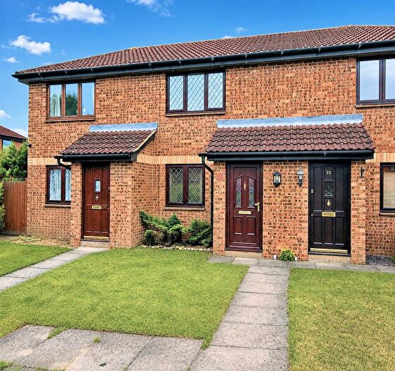 1 Bedroom Terraced House To Rent In Elveden Close, Luton, LU2