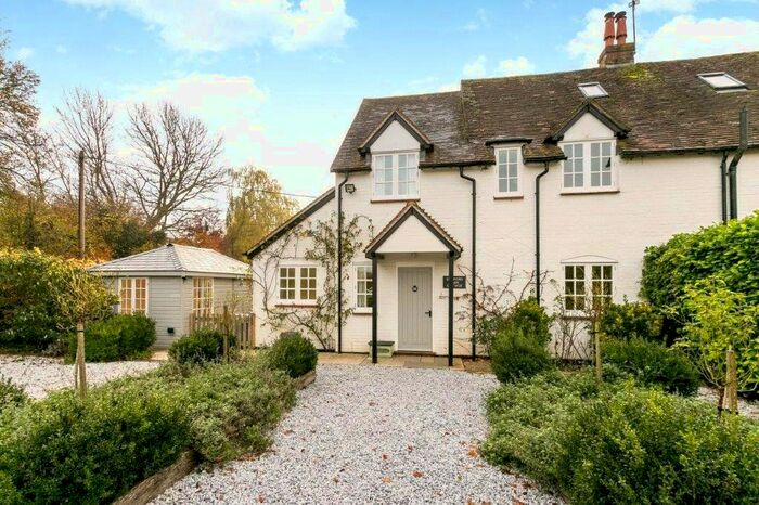 4 Bedroom Semi-Detached House For Sale In Stanford Dingley, Reading, Berkshire RG7