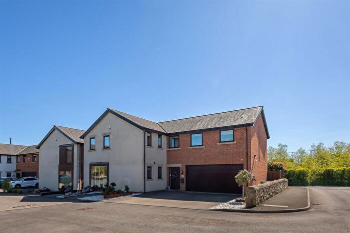 5 Bedroom Detached House For Sale In Hawthorn Grange, Brunton Lane, Newcastle Upon Tyne, NE13