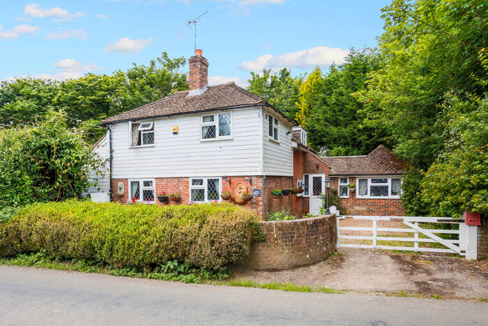 4 Bedroom Detached House For Sale In East Hoathly, Lewes, BN8