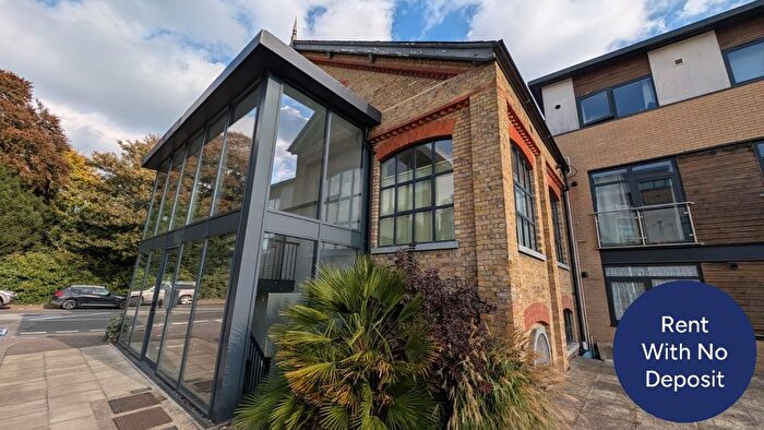 2 Bedroom Flat To Rent In Crabble Hill, Dover, Kent, CT17
