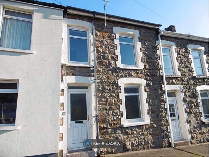 3 Bedroom Terraced House To Rent In Park View, ., NP23