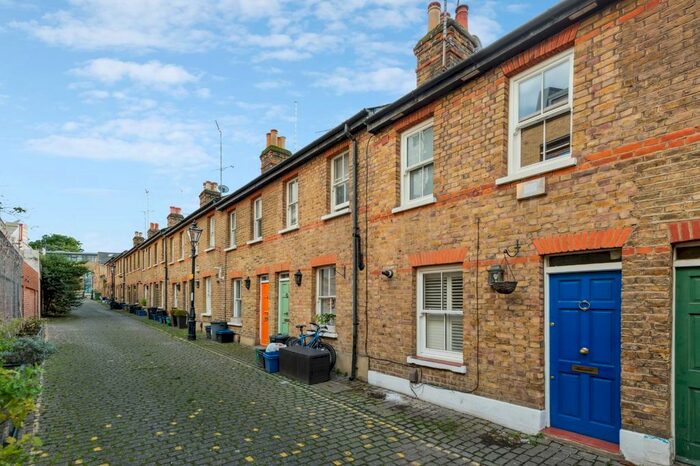 2 Bedroom Terraced House To Rent In St. James's Cottages, Richmond, Surrey, TW9