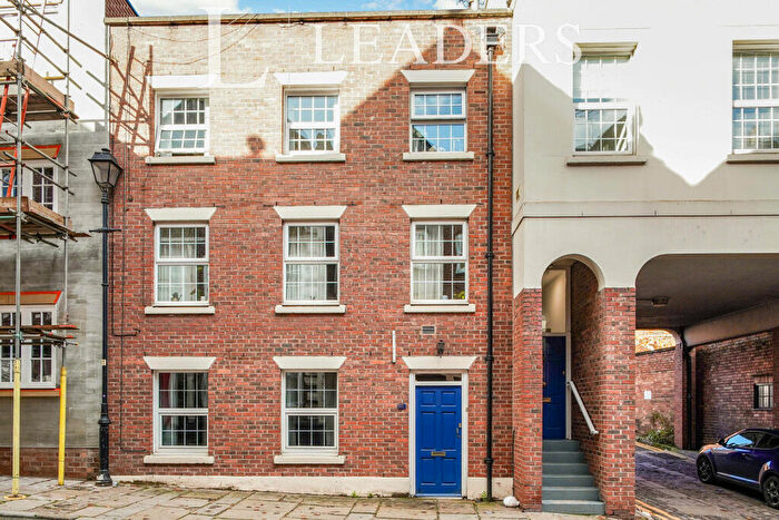 2 Bedroom Apartment To Rent In Heritage Mews, CH1