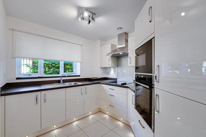 2 Bedroom Retirement Property To Rent In Churchfield Road, Walton-on-thames, Surrey, KT12