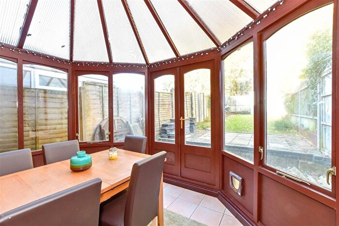 2 Bedroom Semi-Detached House For Sale In Sheppard Close, Lovedean, Waterlooville, Hampshire, PO8