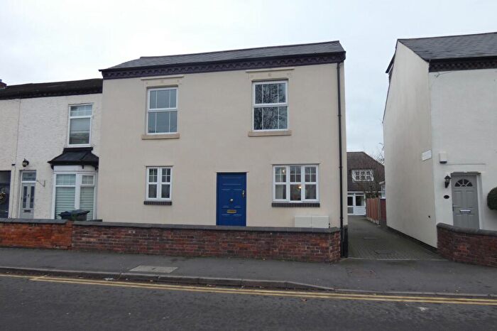 2 Bedroom Flat To Rent In Amos Mews, Sutton Coldfield, B73