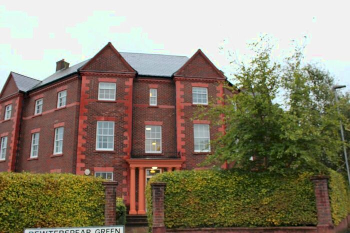 2 Bedroom Flat To Rent In Pewterspear Green Road, Appleton, Warrington, WA4