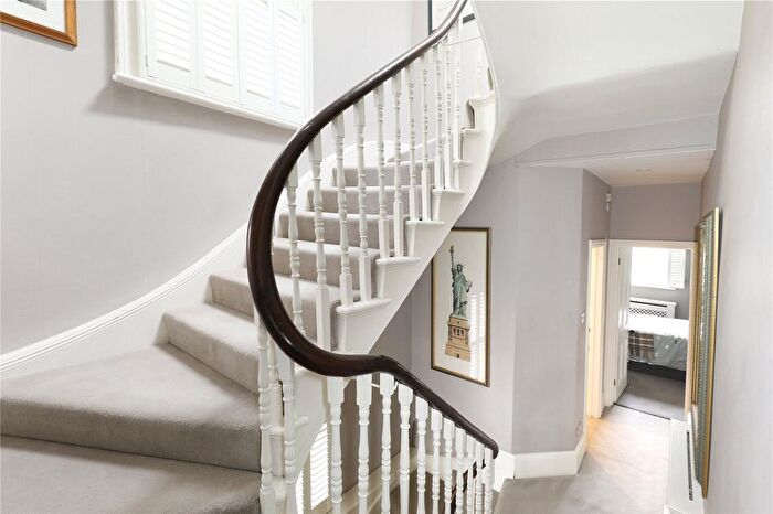 6 Bedroom Semi-Detached House For Sale In Ridgway, Wimbledon, London, SW19