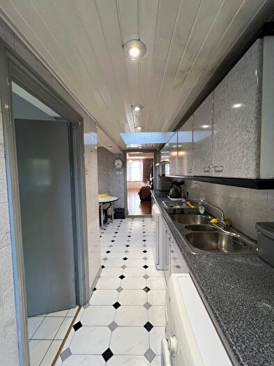 3 Bedroom Terraced House To Rent In Warwick Road, London, N18