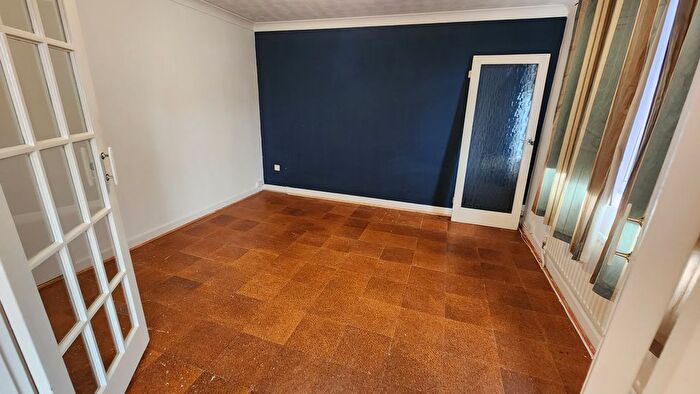 2 Bedroom Flat To Rent In Grosvenor Gardens, Bournemouth, BH1