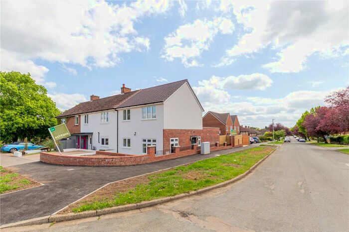 3 Bedroom End Of Terrace House To Rent In Tassell Hall, Redbourn, St. Albans, Hertfordshire, AL3