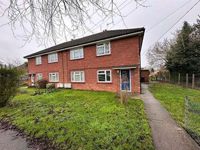 2 Bedroom Maisonette For Sale In Windermere Road, Stowmarket, IP14