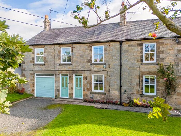 1 Bedroom Flat For Sale In Fountain Terrace, Bellingham, Hexham, NE48