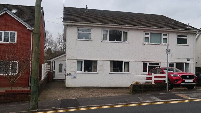 3 Bedroom Semi Detached House For Sale In Libanus Road, Blackwood, NP12