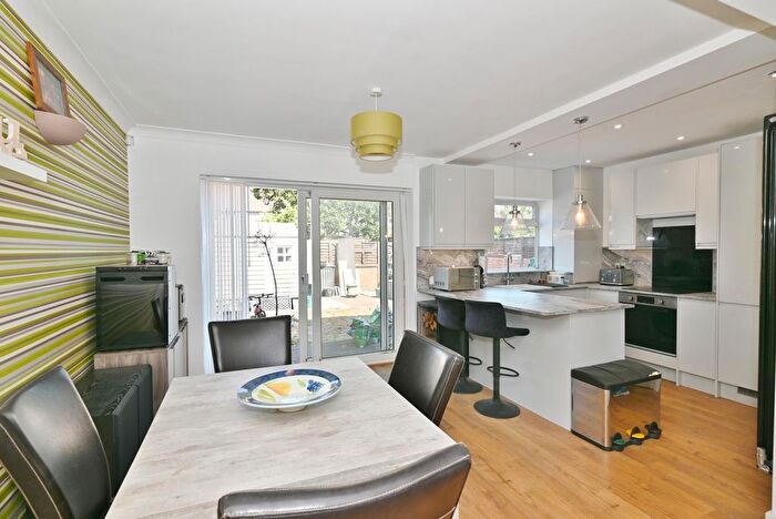 3 Bedroom Semi-Detached House For Sale In Conway Road, Hanworth, TW13