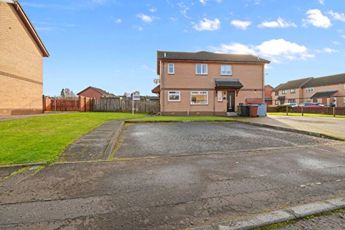 1 Bedroom Semi Detached House For Sale In Queensby Road, Baillieston, G69