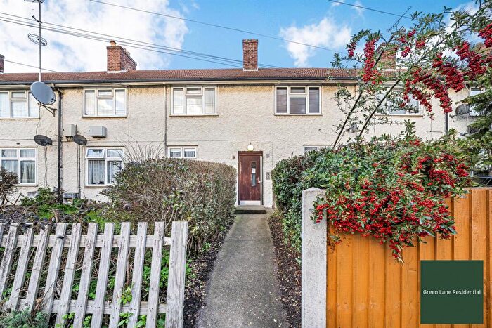 1 Bedroom Flat For Sale In Valence Circus, Dagenham, RM8