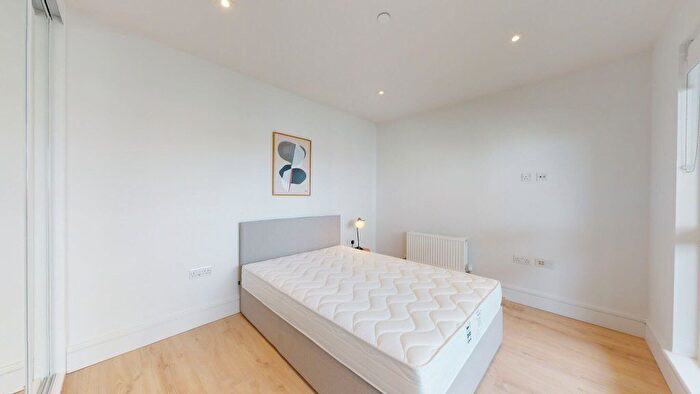 1 Bedroom Flat To Rent In Olympic Way, Wembley, HA9