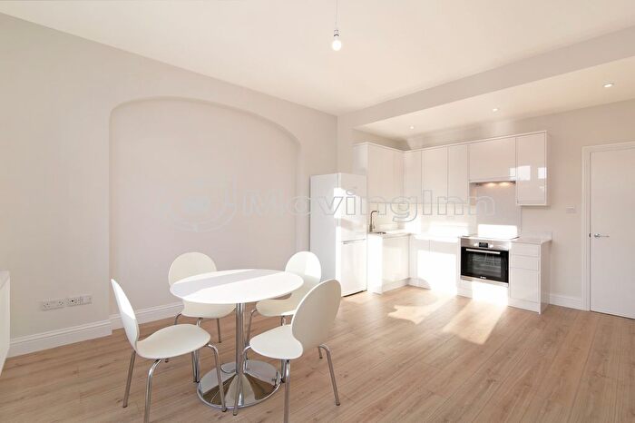 2 Bedroom Flat To Rent In Drewstead Road, Streatham Hill, SW16