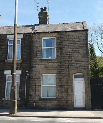 2 Bedroom Semi-Detached House To Rent In Huddersfield Road, Millbrook, Stalybridge, SK15