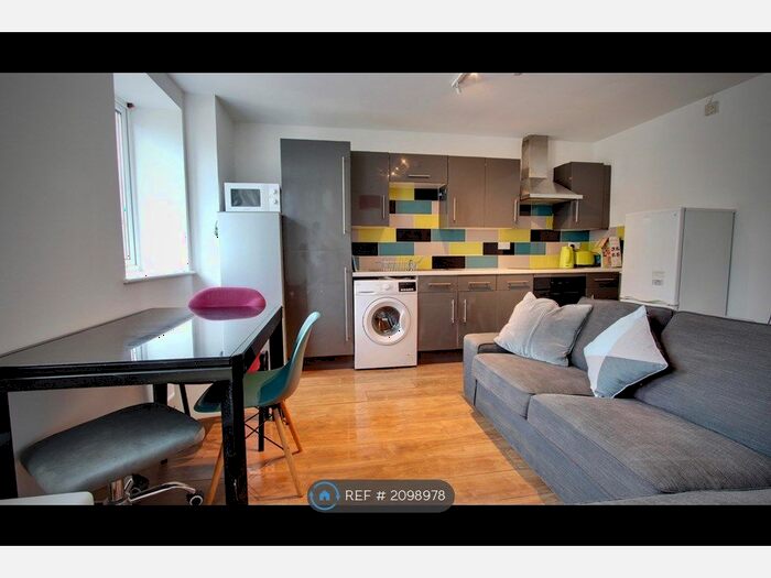 5 Bedroom Flat To Rent In Baldwin Lofts, Bristol, BS1