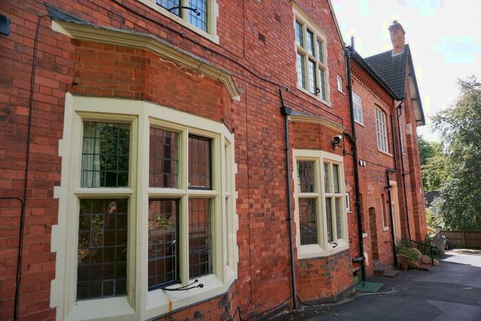 2 Bedroom Apartment To Rent In Magdala Road, Nottingham, NG3