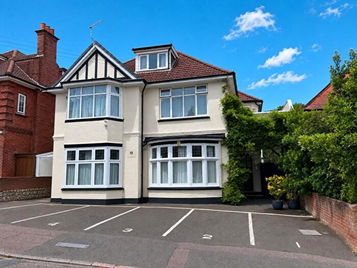 2 Bedroom Apartment For Sale In Rosemount Road, Alum Chine, Alum Chine, BH4