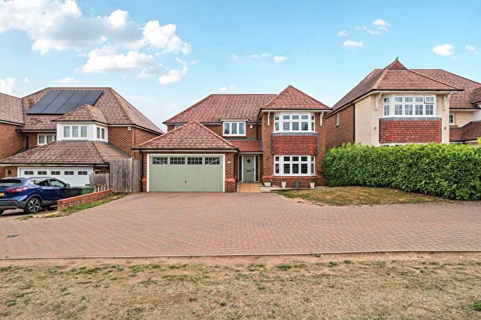 4 Bedroom Detached House For Sale In Doherty Avenue, Worcester, WR2