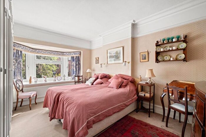 5 Bedroom Detached House For Sale In Nassau Road, Barnes, SW13