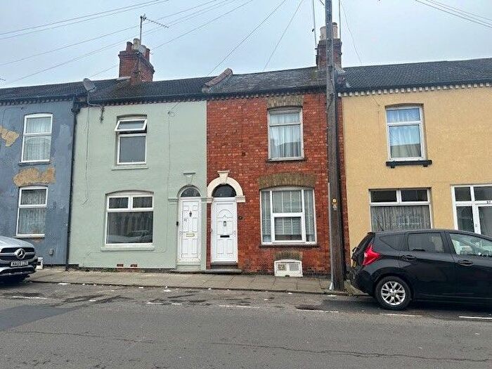 2 Bedroom Terraced House To Rent In Grove Street, Northampton, NN1