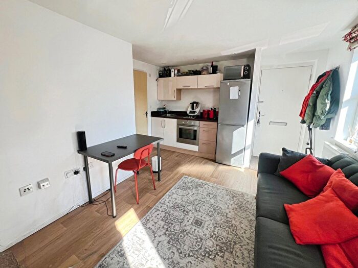 1 Bedroom Property To Rent In Mill Meadow, CF33