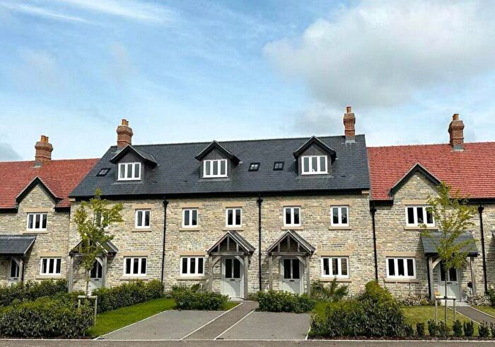 4 Bedroom Town House To Rent In Baltonsborough, BA6
