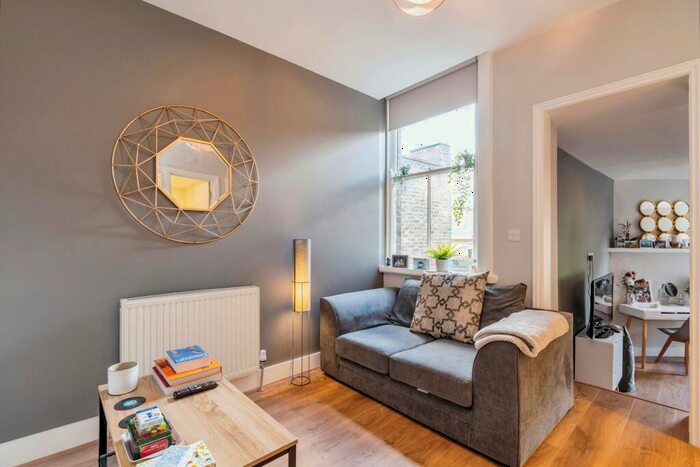 Studio To Rent In Studio, Finchley Road, NW3