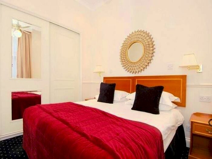 1 Bedroom Flat To Rent In The Collingham, Collingham Gardens, London, SW5