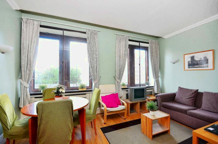 1 Bedroom Flat To Rent In Belvedere Road, Waterloo, London, SE1