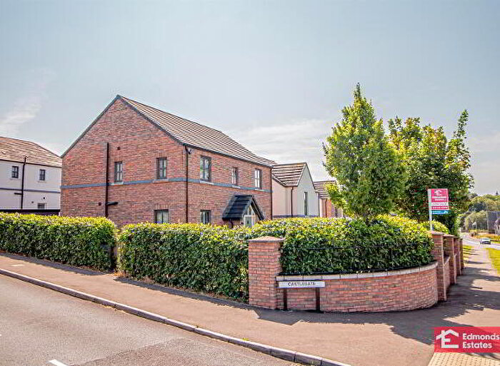 4 Bedroom Detached House For Sale In Castlegate, Ballymena, BT42