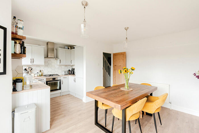 3 Bedroom End Of Terrace House For Sale In Boston Road, Horfield, BS7
