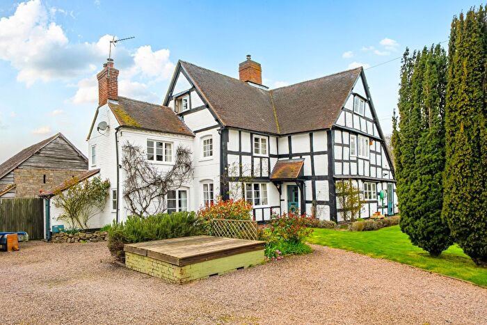 4 Bedroom Cottage For Sale In The Mitchells, Whitbourne, WR6