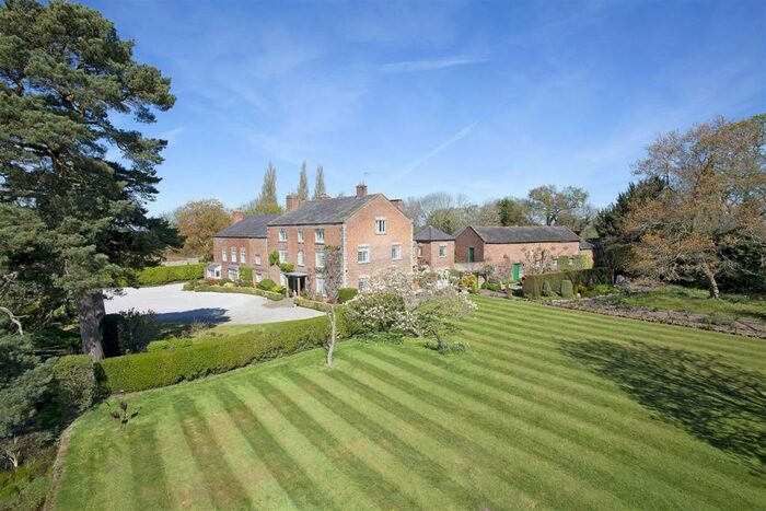 8 Bedroom Detached House For Sale In Chester Road, Gatesheath, Tattenhall, CH3