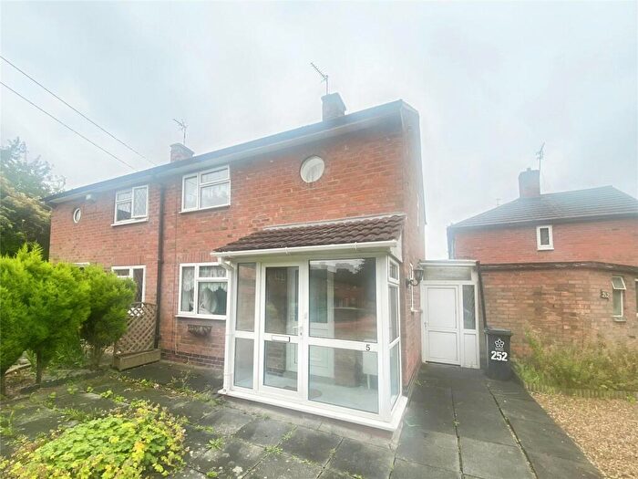 2 Bedroom Semi-Detached House To Rent In Braunstone Avenue, Leicester, Leicestershire, LE3
