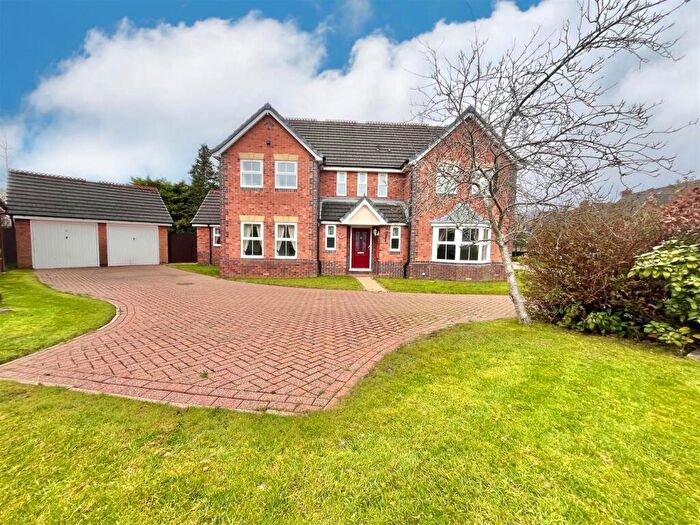 5 Bedroom Detached House For Sale In York Crescent, Wilmslow, SK9