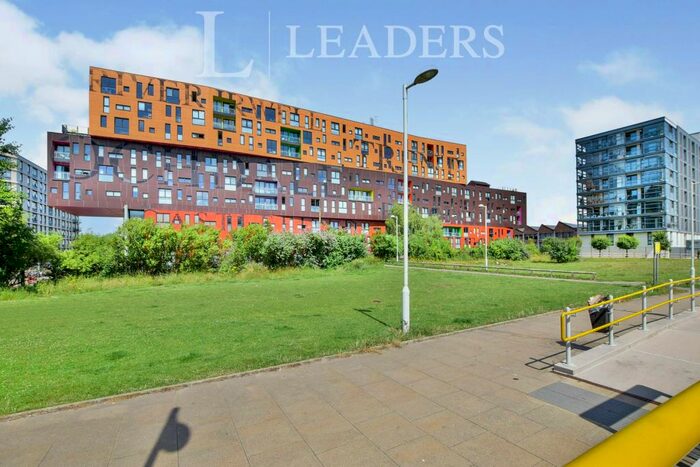 Apartment To Rent In Chips, Lampwick Lane, Manchester, M4