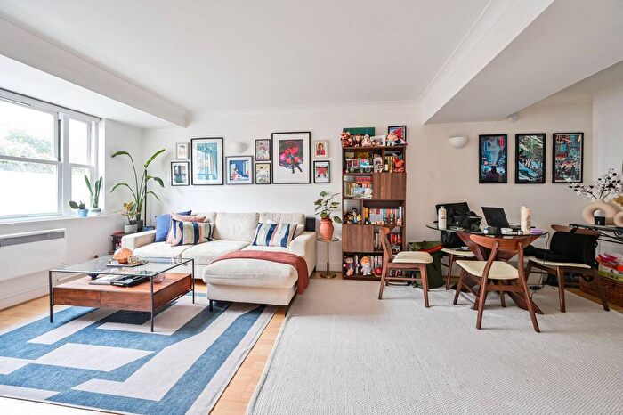 1 Bedroom Flat To Rent In Tideway Court, Rotherhithe, London, SE16