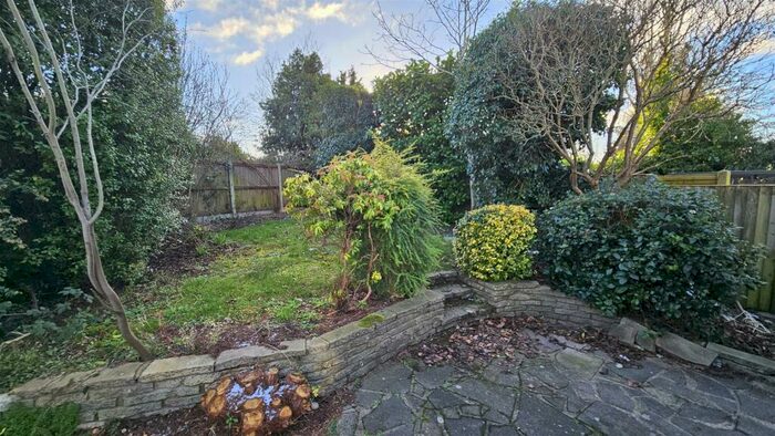 2 Bedroom End Of Terrace House To Rent In Main Road, Danbury, CM3
