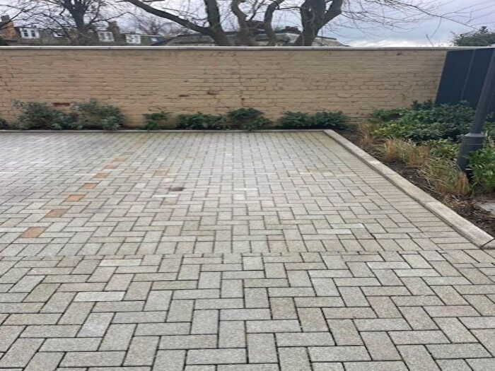 1 Bedroom Detached House To Rent In Temple Park Crescent, Polwarth, Edinburgh, EH11